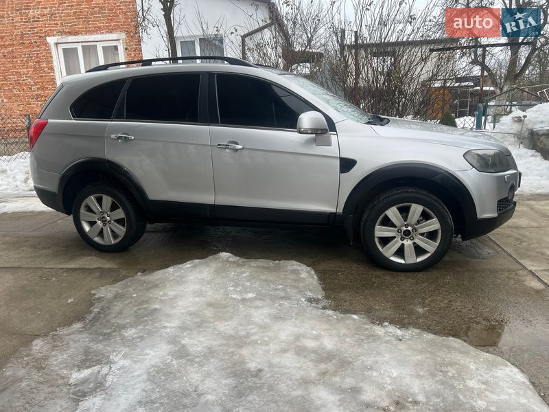Внедорожник / Кроссовер Chevrolet Captiva 2007 в Львове