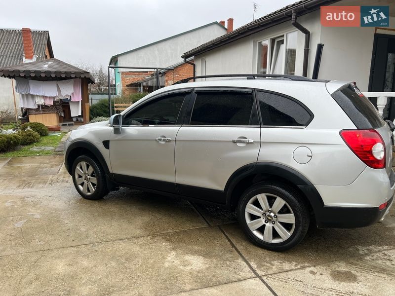 Внедорожник / Кроссовер Chevrolet Captiva 2007 в Львове