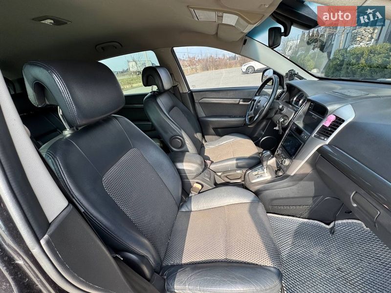 Внедорожник / Кроссовер Chevrolet Captiva 2009 в Стрые