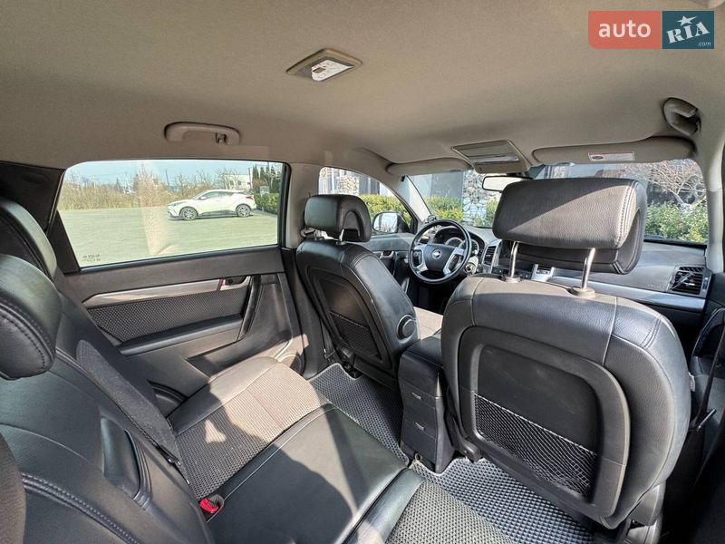 Внедорожник / Кроссовер Chevrolet Captiva 2009 в Стрые