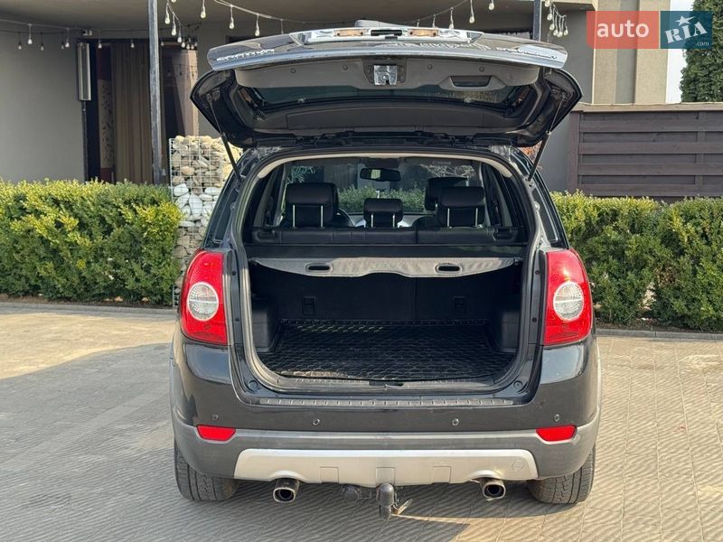 Внедорожник / Кроссовер Chevrolet Captiva 2009 в Стрые