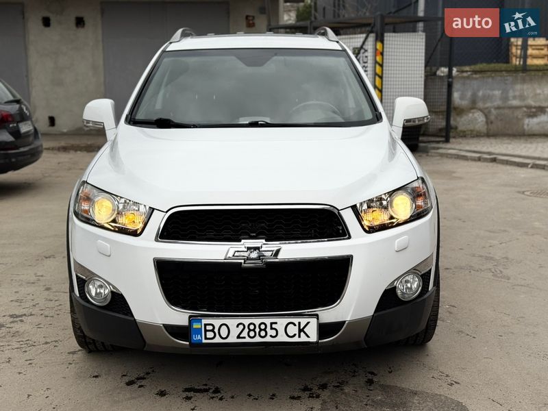 Позашляховик / Кросовер Chevrolet Captiva 2012 в Чорткові