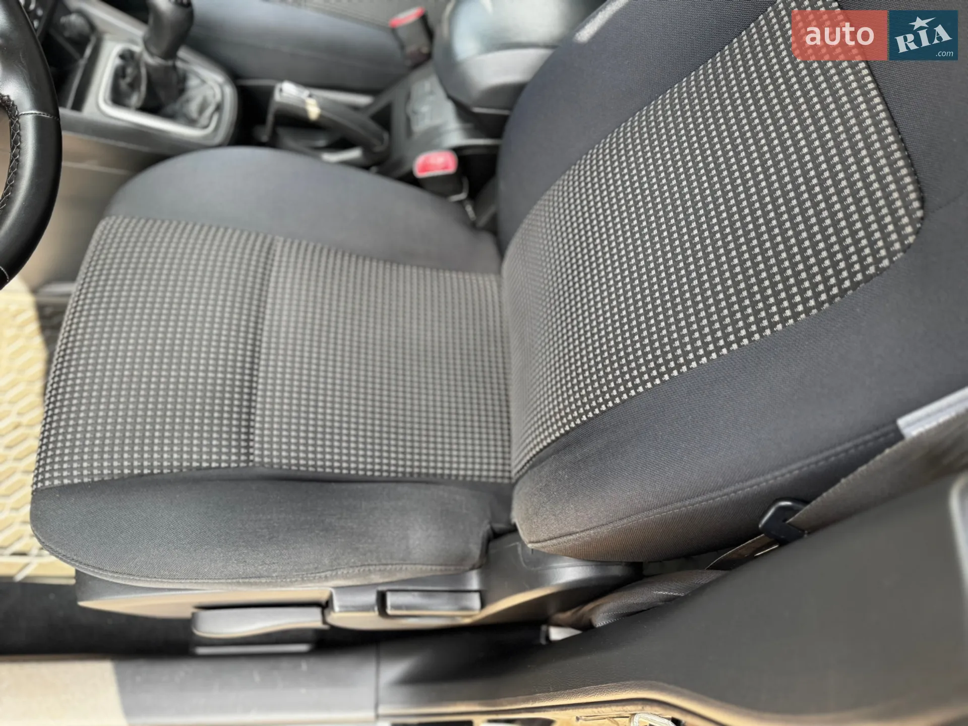 2010 Chevrolet Captiva - мініатюра 19
