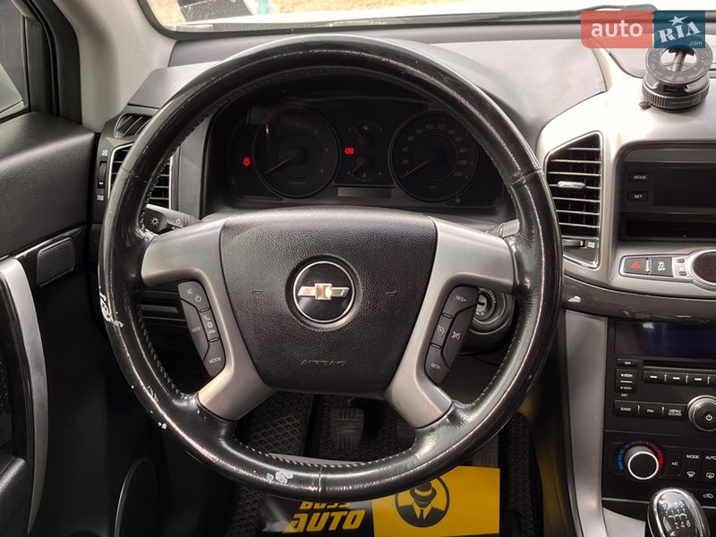 Внедорожник / Кроссовер Chevrolet Captiva 2011 в Стрые