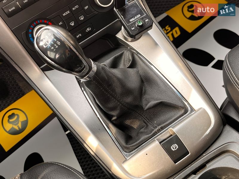 Внедорожник / Кроссовер Chevrolet Captiva 2011 в Стрые