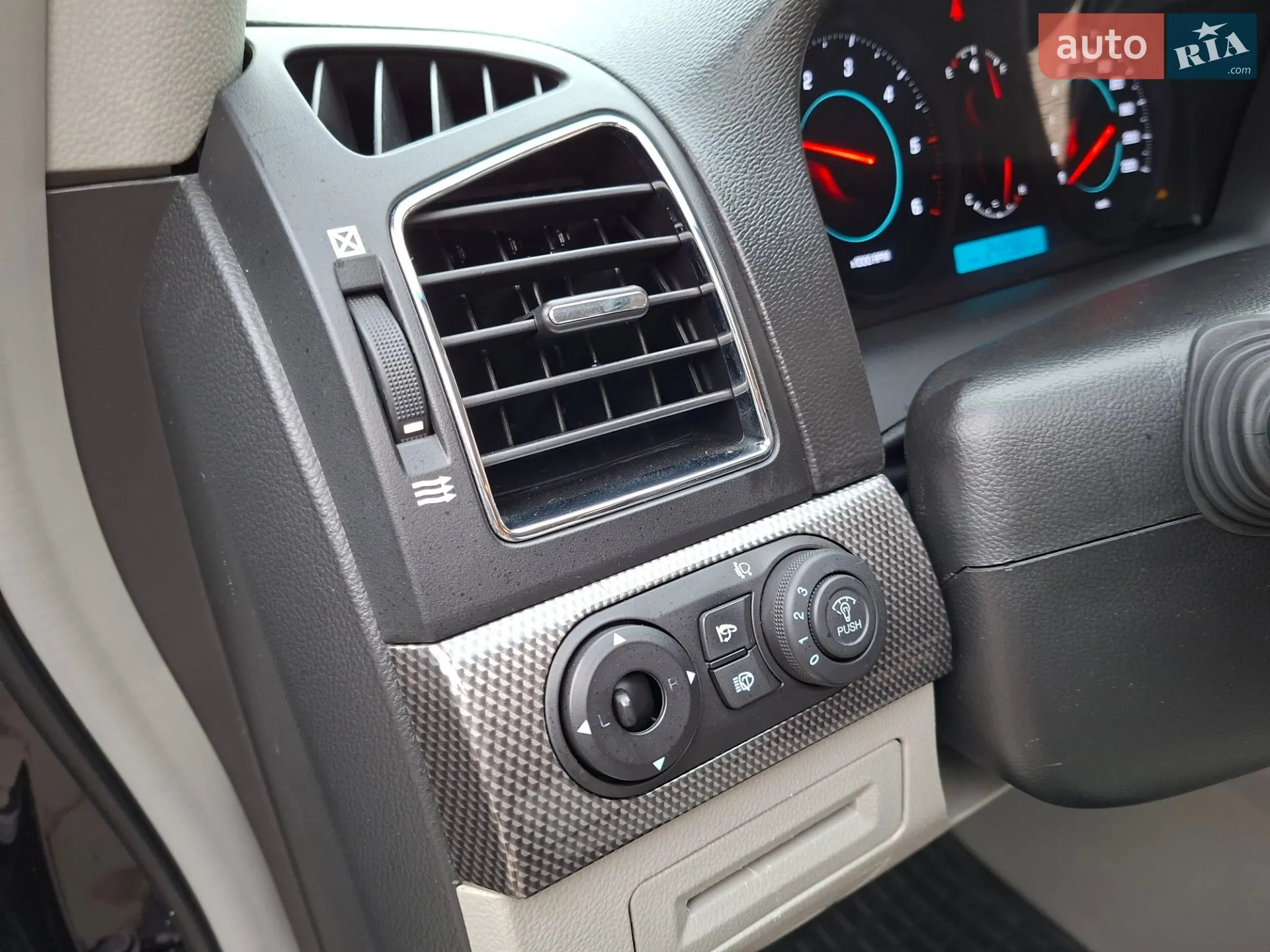 2013 Chevrolet Captiva - мініатюра 27