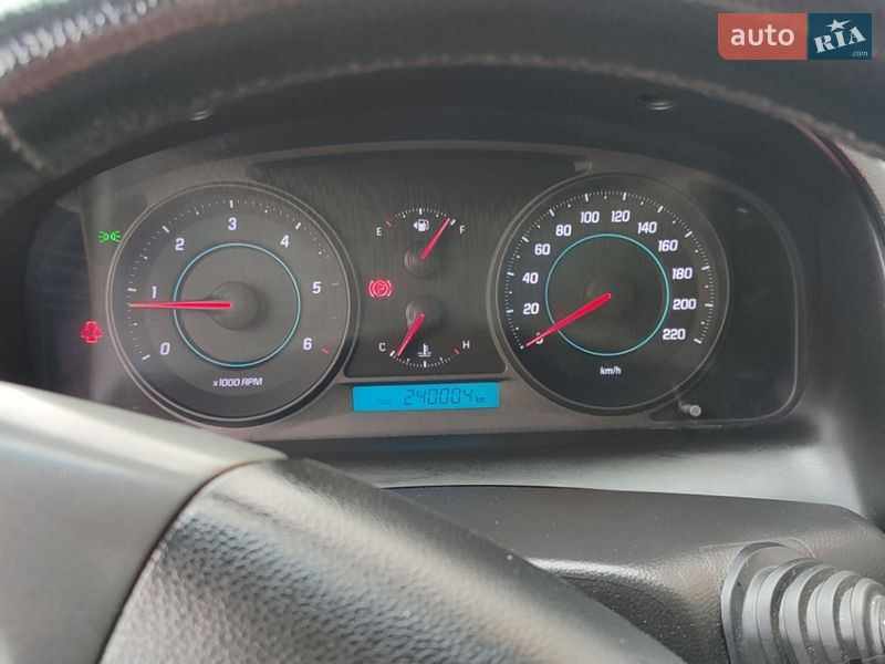 Внедорожник / Кроссовер Chevrolet Captiva 2012 в Ивано-Франковске фото 14 Внедорожник / Кроссовер Chevrolet Captiva 2012 в Ивано-Франковске