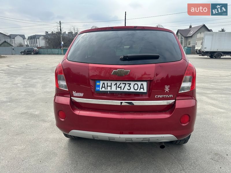 Внедорожник / Кроссовер Chevrolet Captiva 2013 в Киеве