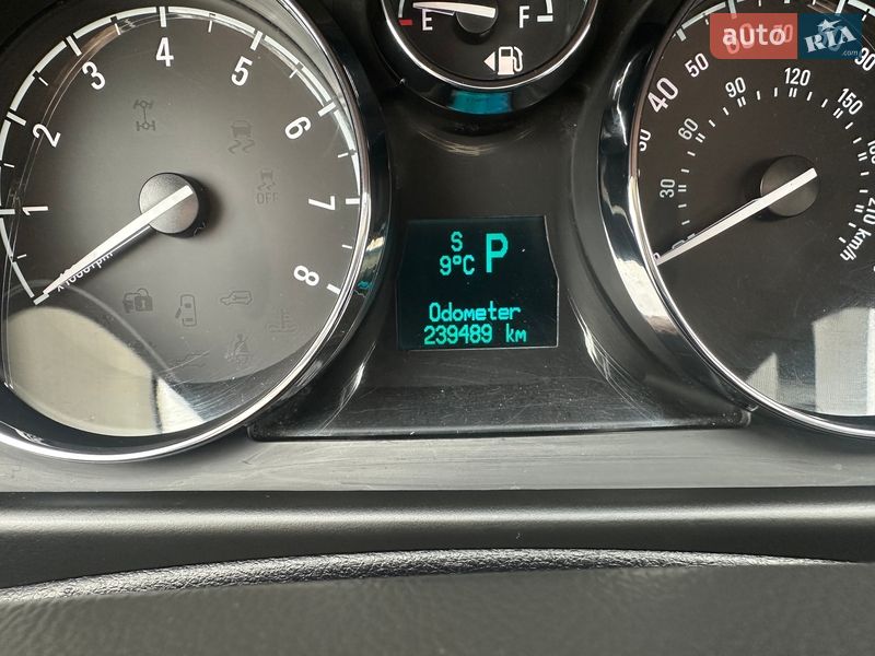 Внедорожник / Кроссовер Chevrolet Captiva 2013 в Киеве