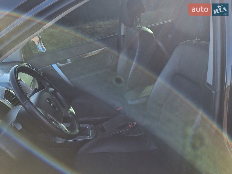 Внедорожник / Кроссовер Chevrolet Captiva 2013 в Подольске