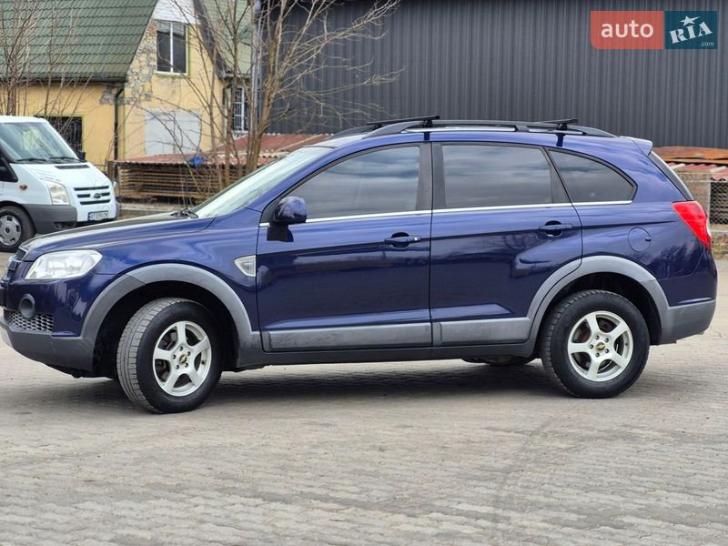 Внедорожник / Кроссовер Chevrolet Captiva 2008 в Ивано-Франковске фото 4 Внедорожник / Кроссовер Chevrolet Captiva 2008 в Ивано-Франковске