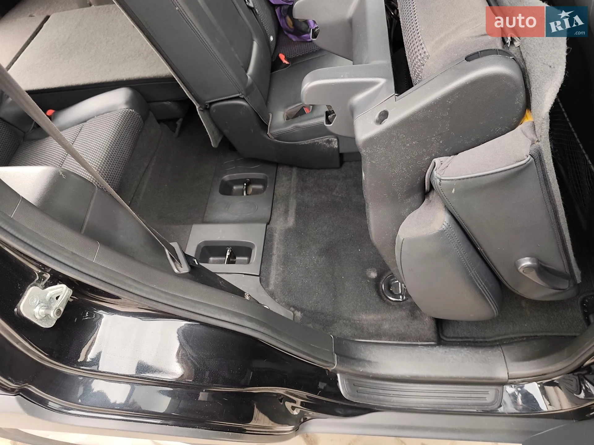 2010 Chevrolet Captiva - мініатюра 11