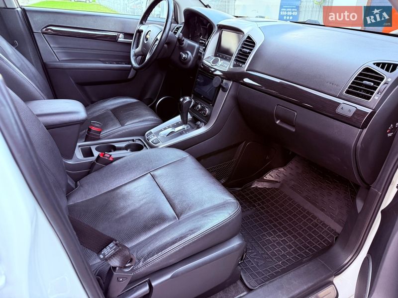 Внедорожник / Кроссовер Chevrolet Captiva 2013 в Киеве