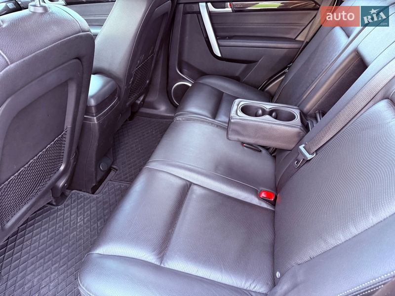Внедорожник / Кроссовер Chevrolet Captiva 2013 в Киеве