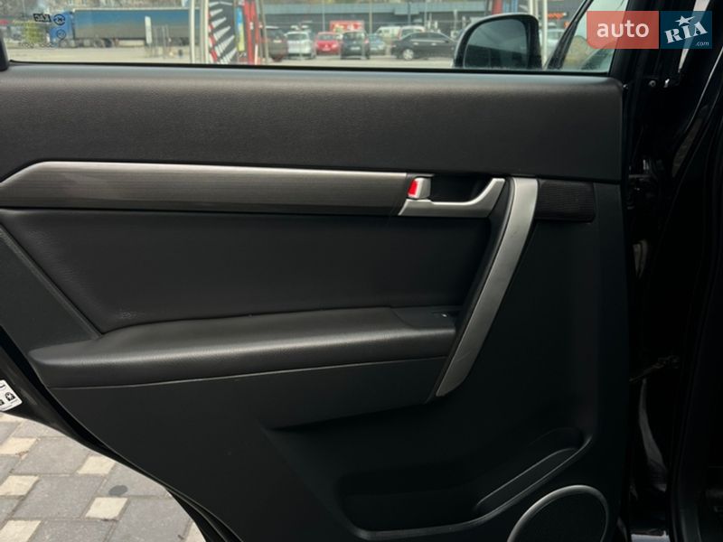 Внедорожник / Кроссовер Chevrolet Captiva 2010 в Полтаве