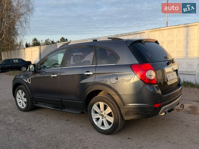 Внедорожник / Кроссовер Chevrolet Captiva 2007 в Ровно