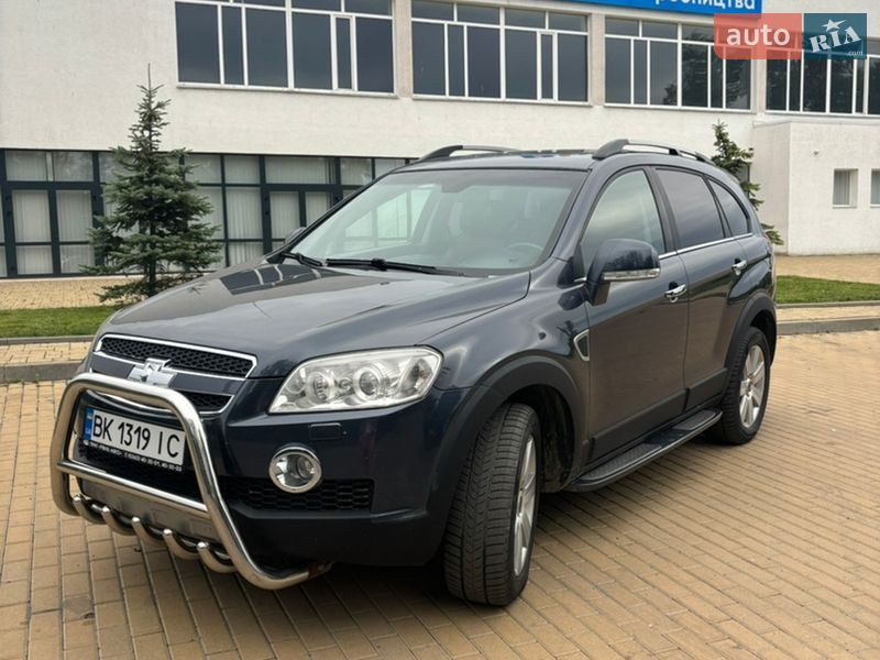 Позашляховик / Кросовер Chevrolet Captiva 2007 в Рівному