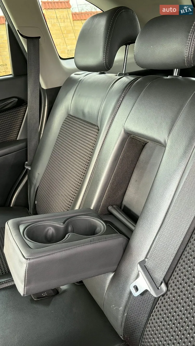 2011 Chevrolet Captiva - мініатюра 17