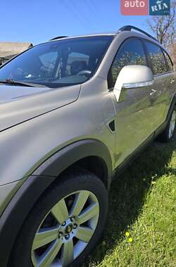 Позашляховик / Кросовер Chevrolet Captiva 2008 в Полтаві