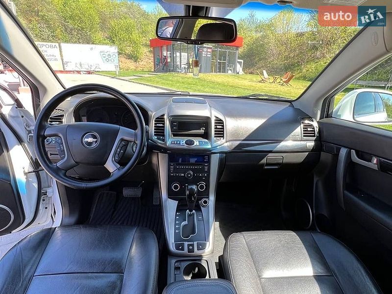 Внедорожник / Кроссовер Chevrolet Captiva 2012 в Тернополе