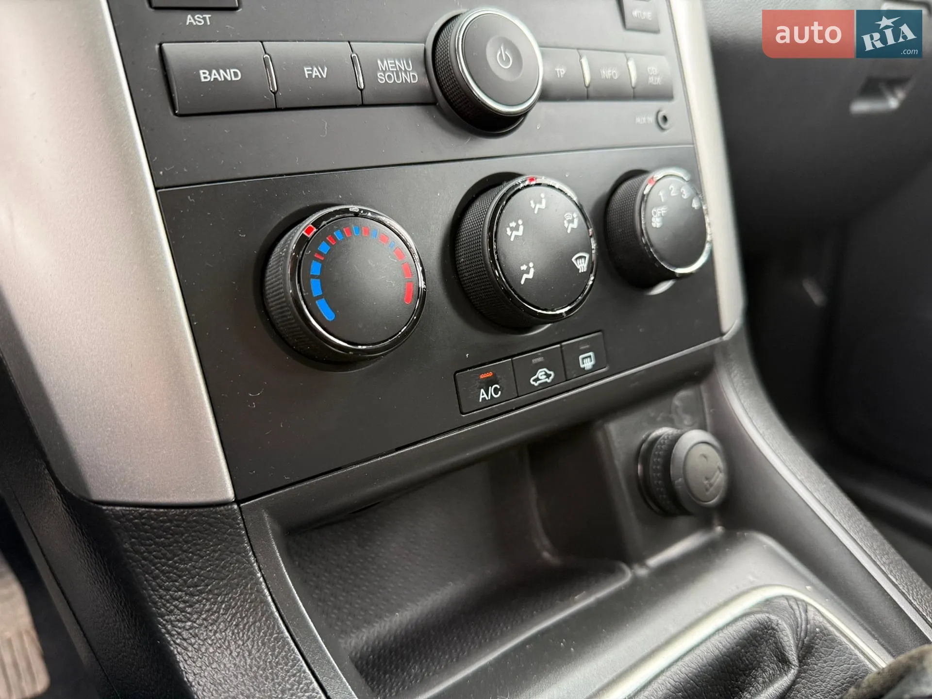 2011 Chevrolet Captiva - мініатюра 47