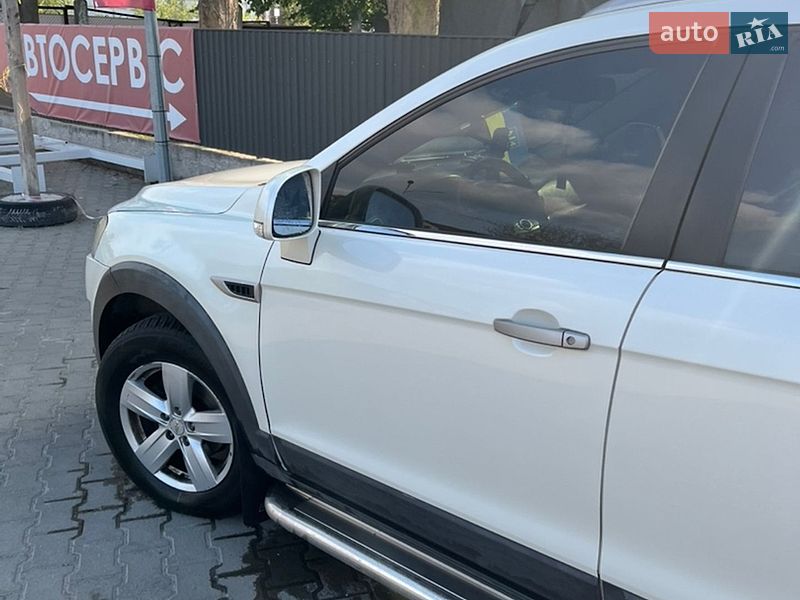 Внедорожник / Кроссовер Chevrolet Captiva 2012 в Львове фото 14 Внедорожник / Кроссовер Chevrolet Captiva 2012 в Львове