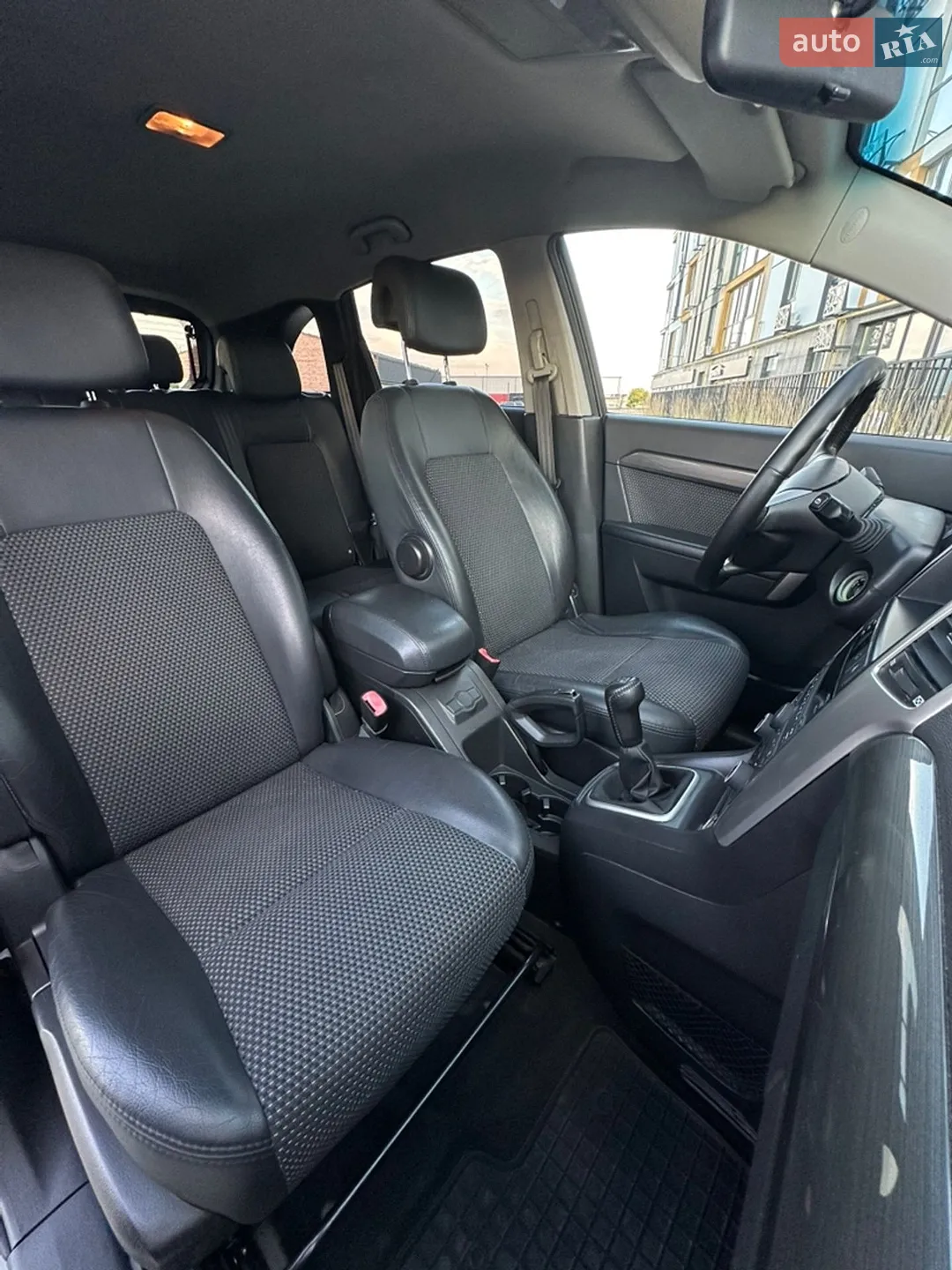 2010 Chevrolet Captiva - мініатюра 32