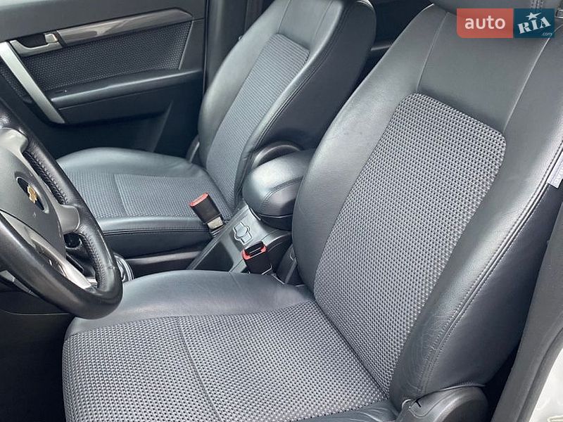 Позашляховик / Кросовер Chevrolet Captiva 2010 в Костопілі