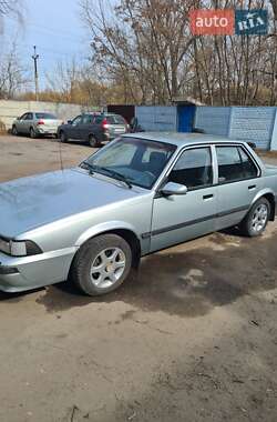 Седан Chevrolet Cavalier 1990 в 