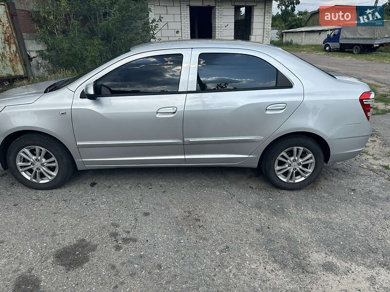 Седан Chevrolet Cobalt 2021 в Киеве