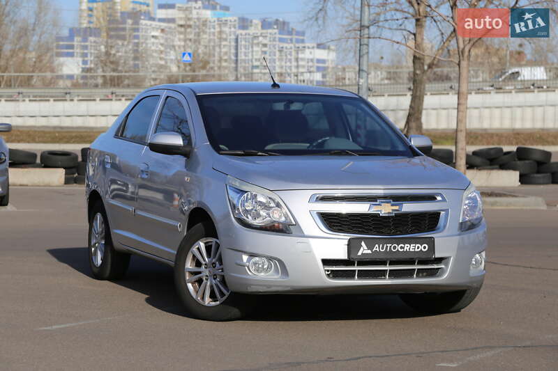 Седан Chevrolet Cobalt 2021 в 