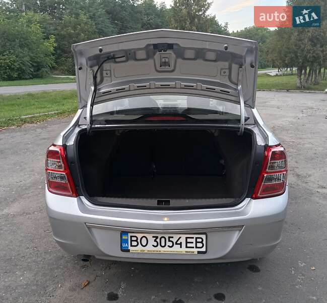Седан Chevrolet Cobalt 2021 в Бучаче