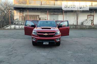 Пікап Chevrolet Colorado 2015 в Чернігові