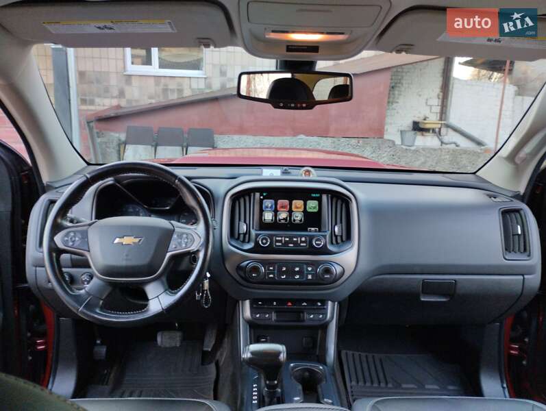 Пикап Chevrolet Colorado 2015 в Чернигове