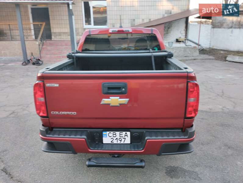Пикап Chevrolet Colorado 2015 в Чернигове