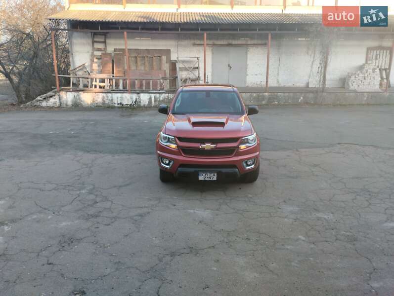 Пикап Chevrolet Colorado 2015 в Чернигове