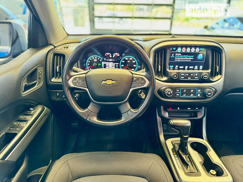 Пикап Chevrolet Colorado 2017 в Черновцах