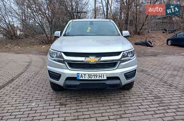Пикап Chevrolet Colorado 2015 в 