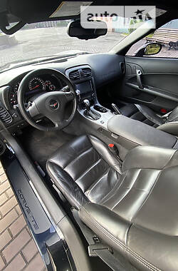 Кабриолет Chevrolet Corvette 2006 в 