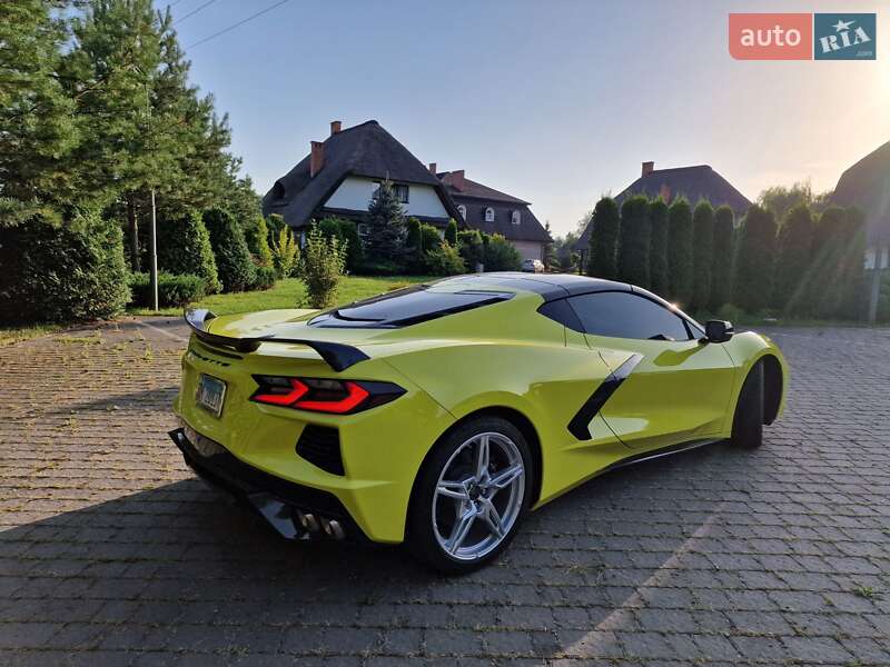 Кабріолет Chevrolet Corvette 2022 в Івано-Франківську