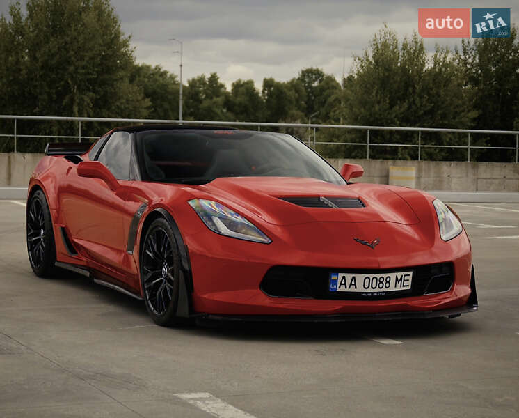 Купе Chevrolet Corvette 2015 в Киеве