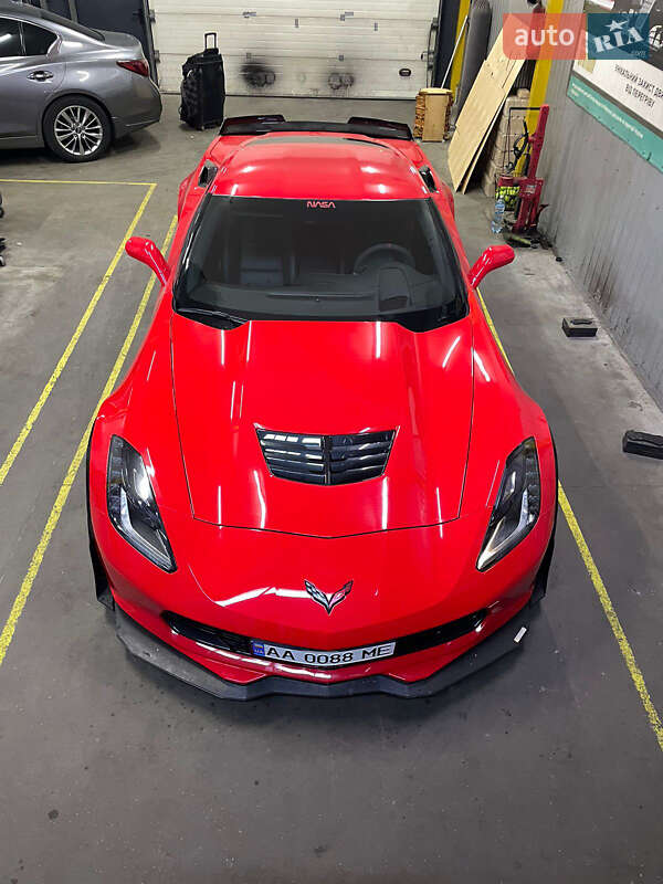 Купе Chevrolet Corvette 2015 в Киеве