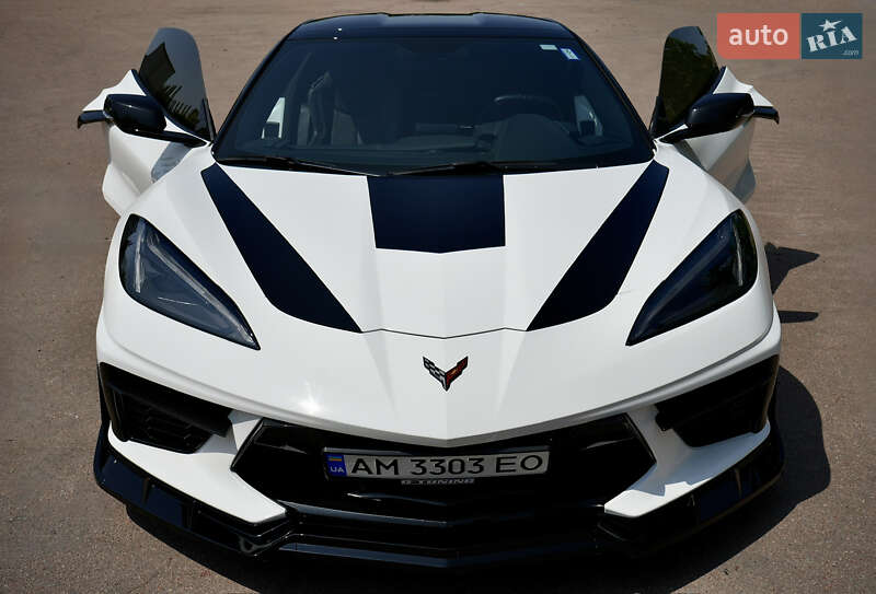 Купе Chevrolet Corvette 2021 в 