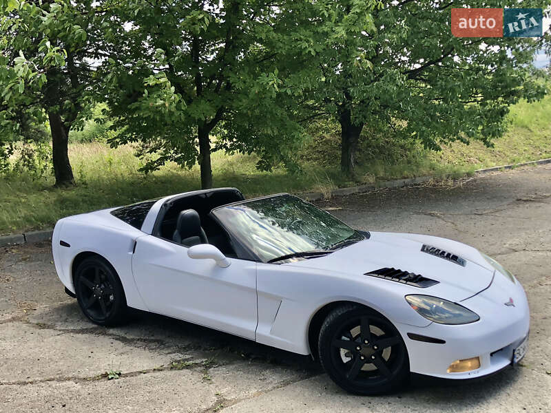 Кабриолет Chevrolet Corvette 2006 в Дрогобыче