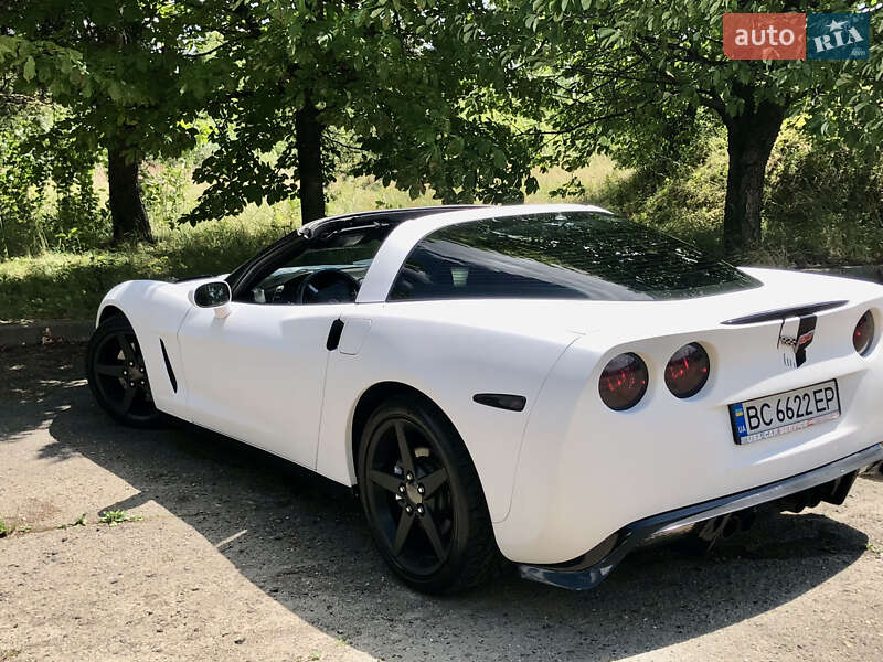 Кабриолет Chevrolet Corvette 2006 в Дрогобыче