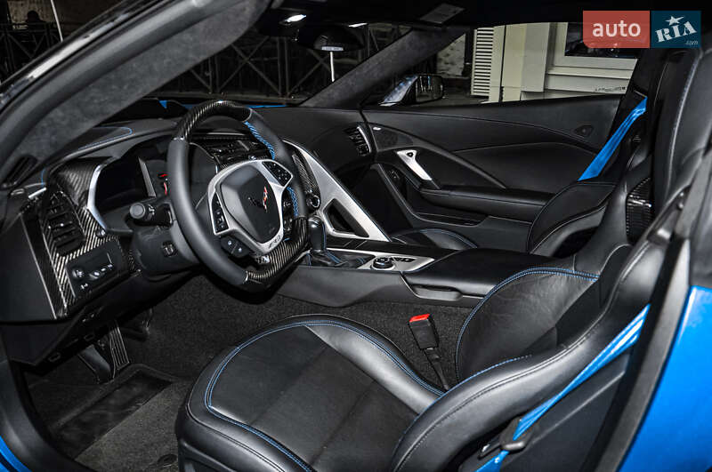 Купе Chevrolet Corvette 2019 в Киеве