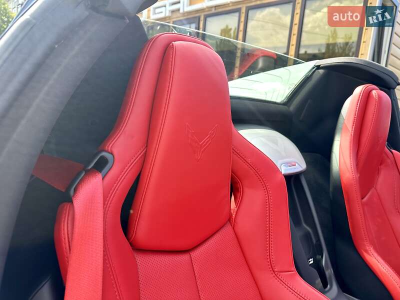 Кабриолет Chevrolet Corvette 2023 в Киеве