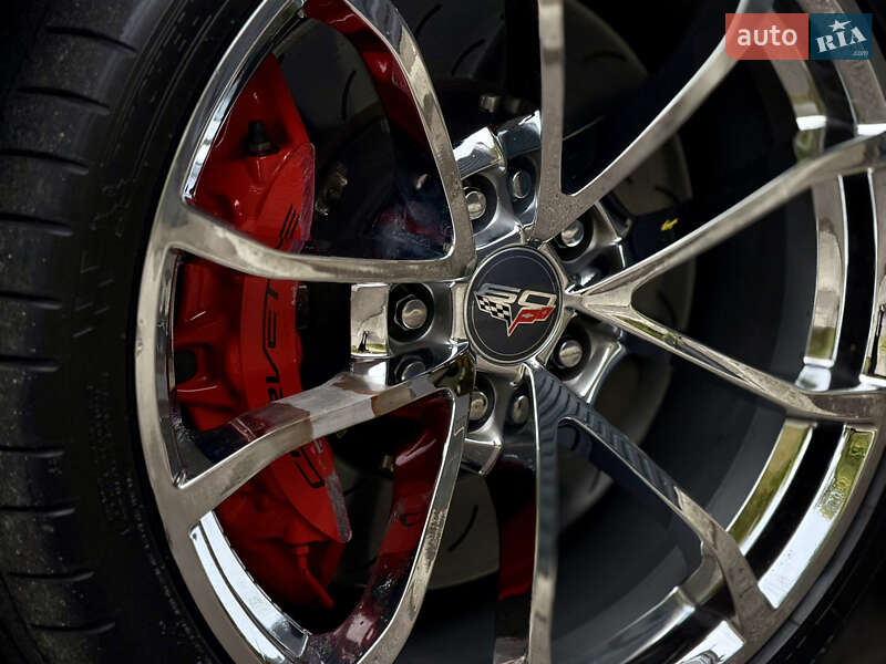 Кабріолет Chevrolet Corvette 2015 в Харкові