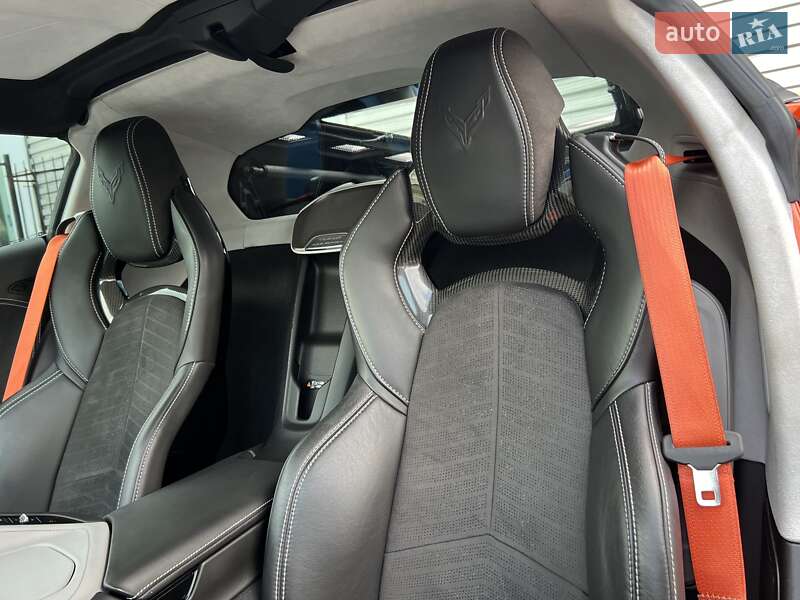 Купе Chevrolet Corvette 2021 в Киеве фото 22 Купе Chevrolet Corvette 2021 в Киеве