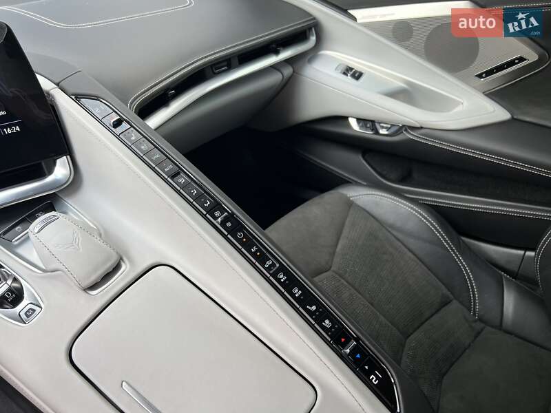 Купе Chevrolet Corvette 2021 в Киеве фото 21 Купе Chevrolet Corvette 2021 в Киеве